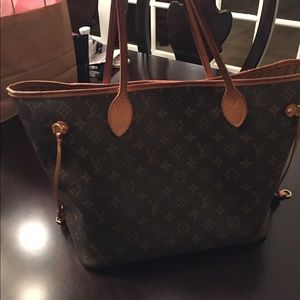 Louis Vuitton Neverfull MM Monogram